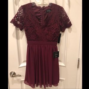 NWT Lulus dress